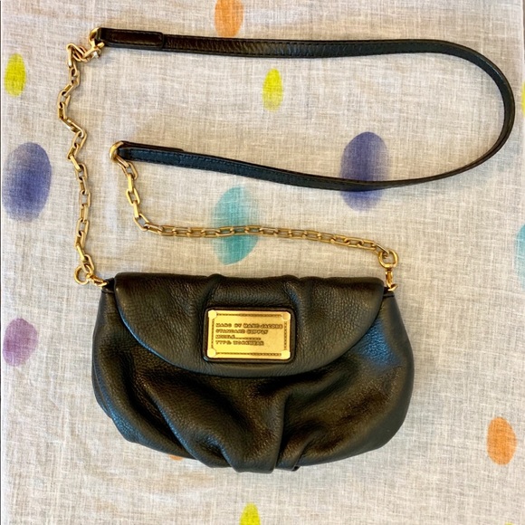 Marc By Marc Jacobs Handbags - Marc by Marc Jacobs Classic Q Chain Crossbody